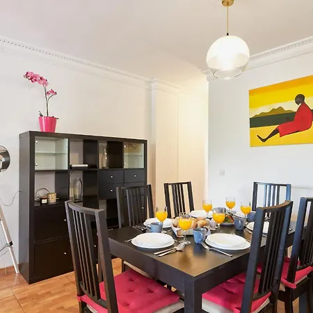 Honey Family Apartment Malaga